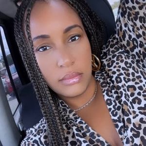 Meet your Posher, Marquita